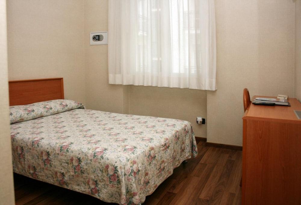 Hotel Engadina Como Exterior foto